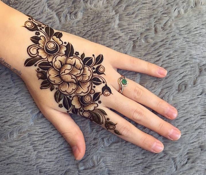 Modern henna design | Short mehndi design, Modern henna designs, Simple mehndi  designs