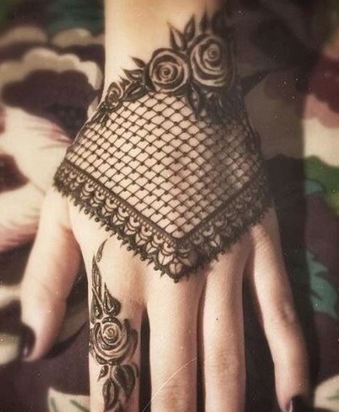 Buy Front Hand Arabic Mehndi Design for Raksha Bandhan online from Divya  Mehndi Arti… | Latest arabic mehndi designs, Simple mehndi designs, Beautiful  mehndi design