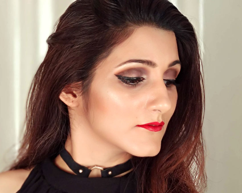makeup for-little-black-dress-party night out smokey eye makeup