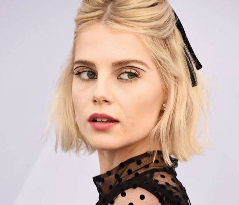 graphic eyeliner lashes makep looks lucy boynton